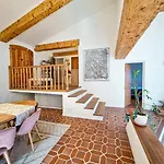 Villa Mas Fauvette With Sea View *