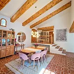 Villa Mas Fauvette With Sea View *