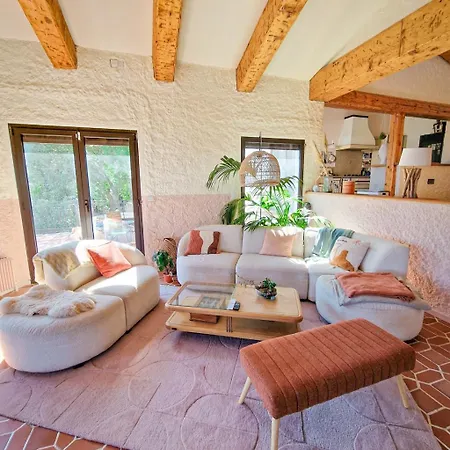Villa Mas Fauvette With Sea View