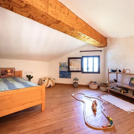 Villa Mas Fauvette With Sea View