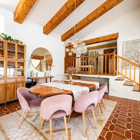 Villa Mas Fauvette With Sea View *