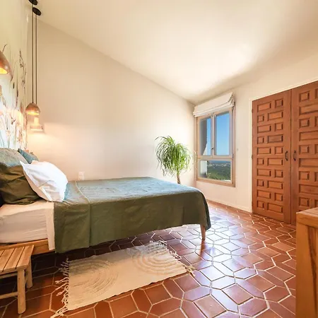 Villa Mas Fauvette With Sea View