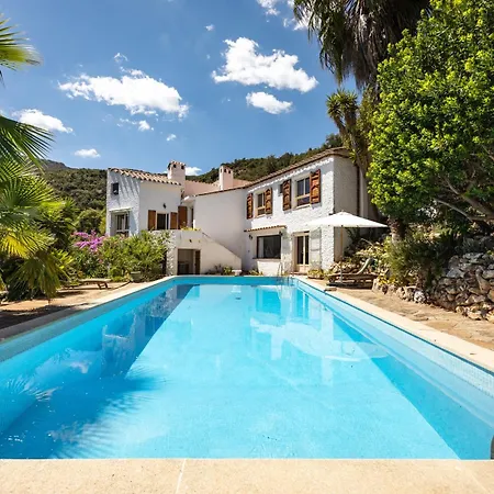 Mas Fauvette With Sea View Villa *