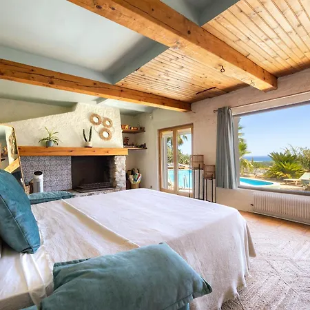Villa Mas Fauvette With Sea View *